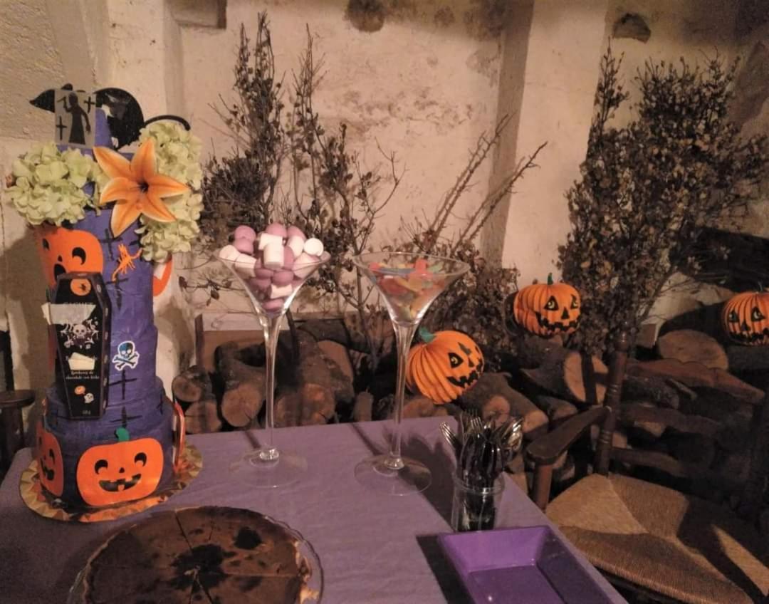 Гостевой дом La Casona De Castilnovo - Gay Men Only Valdesaz Экстерьер фото