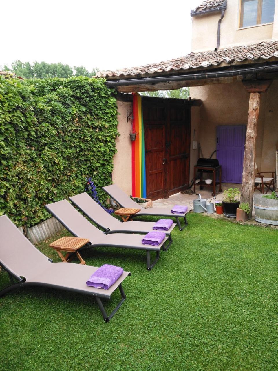 Гостевой дом La Casona De Castilnovo - Gay Men Only Valdesaz Экстерьер фото
